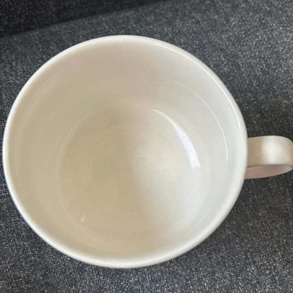 Vintage Churchill Blue Willow Breakfast Tea / Coffee Cup - Georgian Shape - Picture 3 of 5